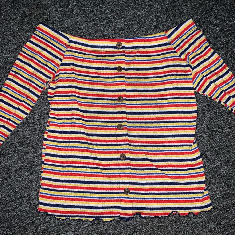 Rue 21: Crop Top